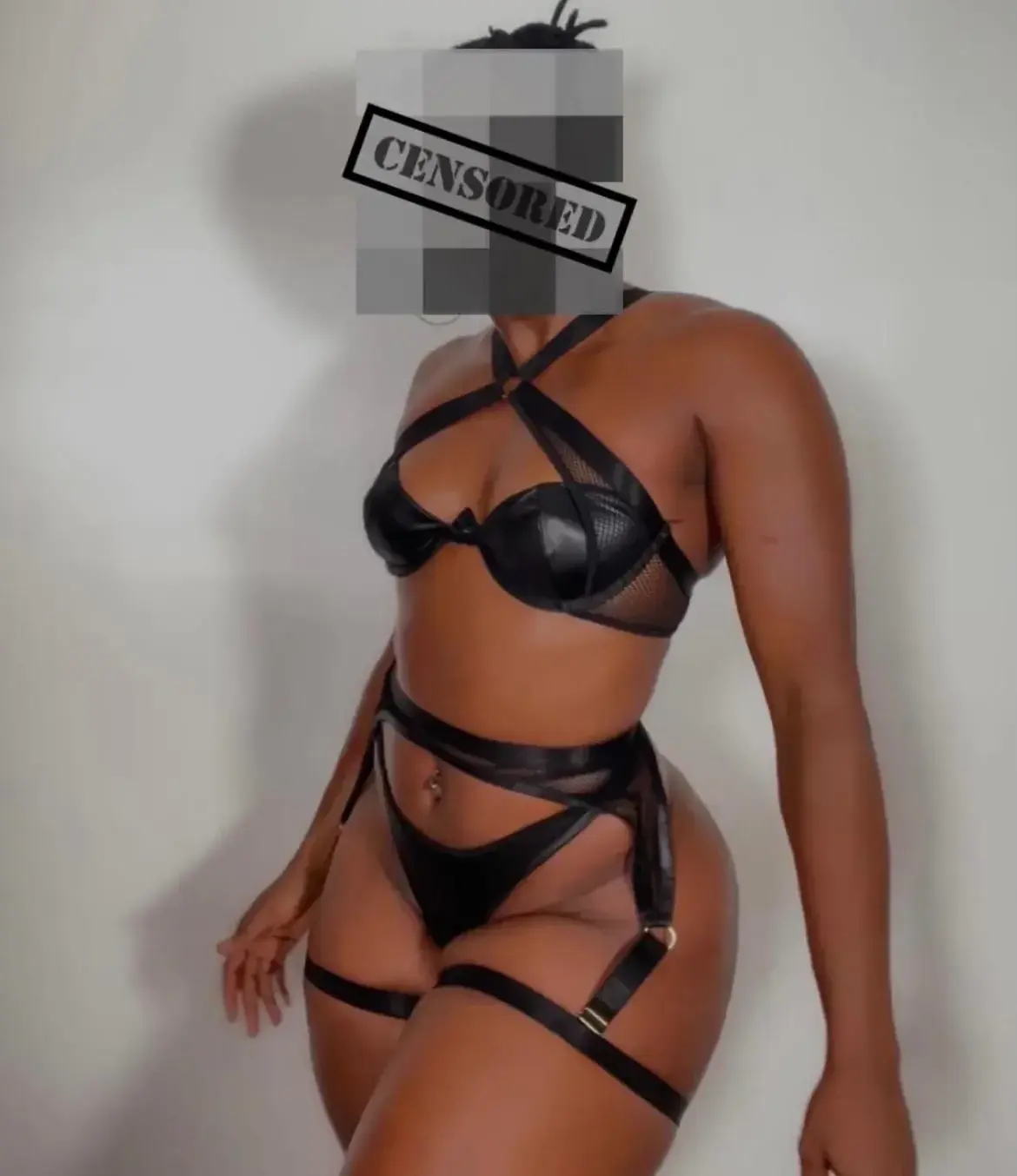 Leak & nude 2 — eloisedasilva