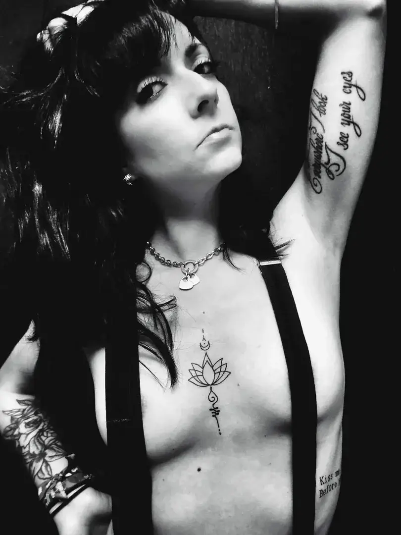 #nude #ink #inkgirl #blanckandwhite #sexy