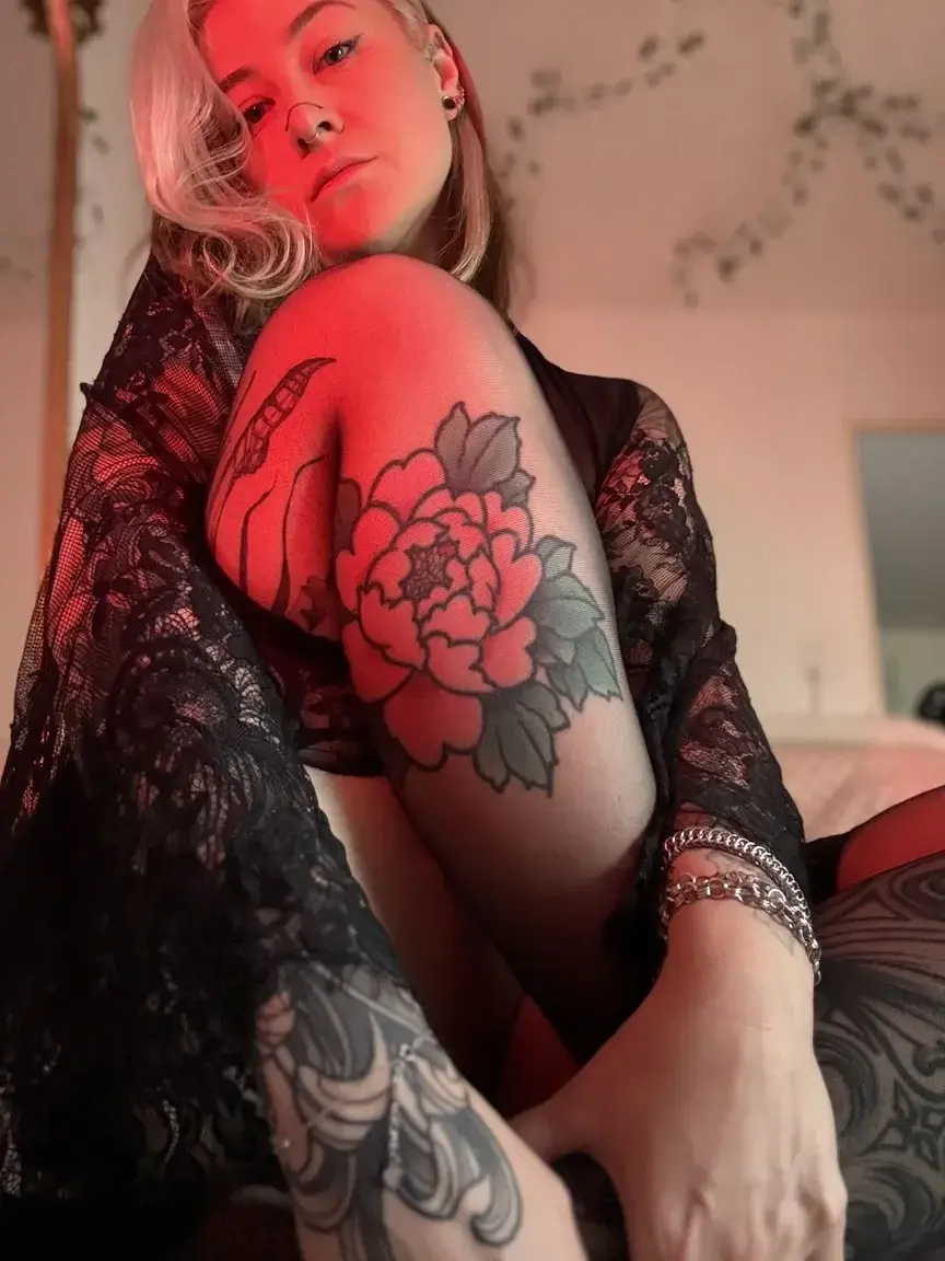 Ladyscorpiolilith - Photo exclusive MYM 3 | French Modèles