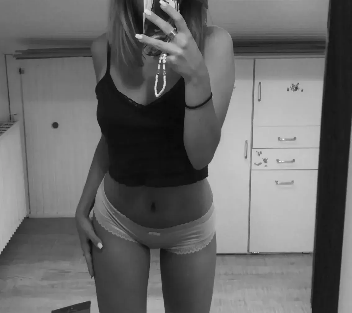 Leak & nude 2 — _maylis_