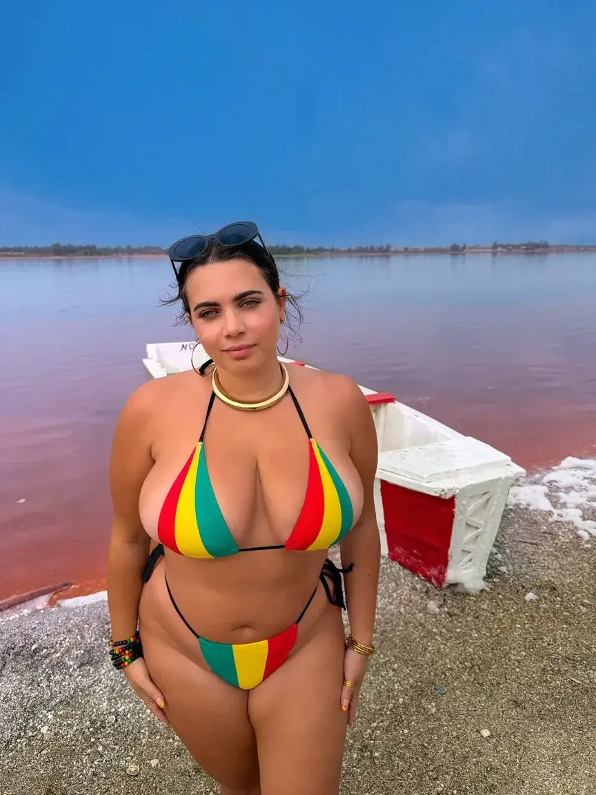 Leak & nude 6 — Laurab974