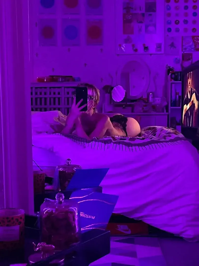 Leak & nude 9 — _hellokittyx_