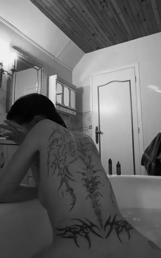 Leak & nude 5 — _hellokittyx_