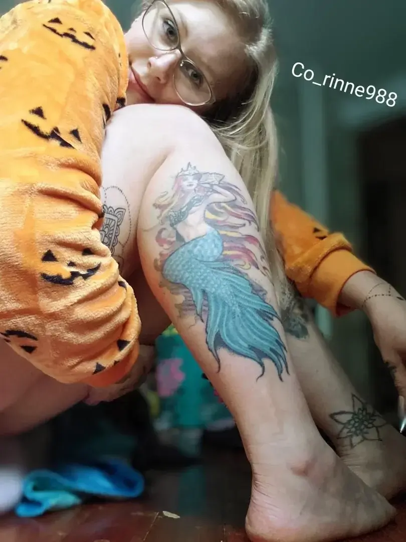 Leak & nude 3 — Curiousscorinne