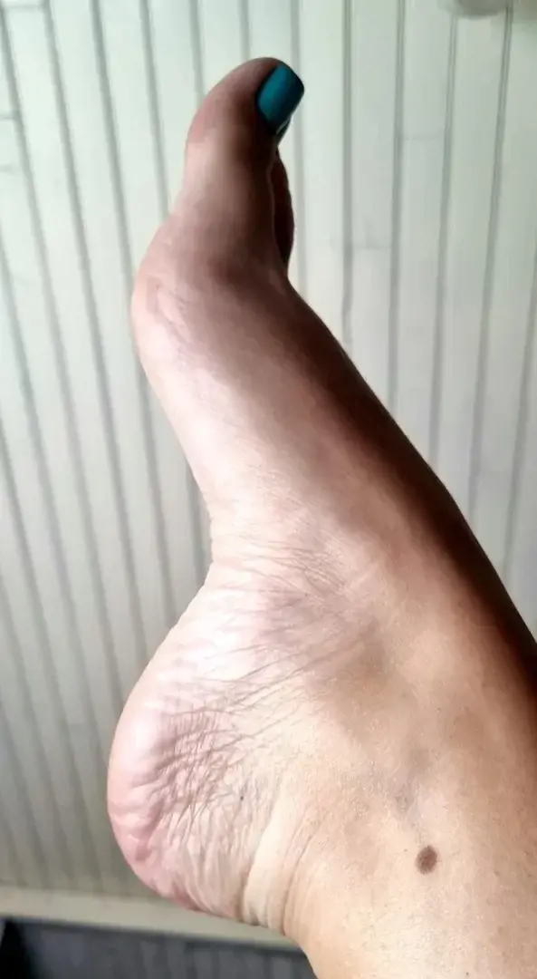 Leak & nude 5 — Pieds54700