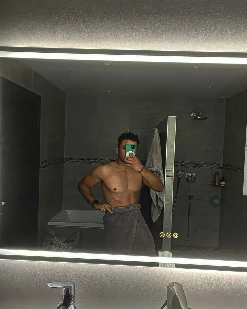 Leak & nude 3 — Frenchlittleguy