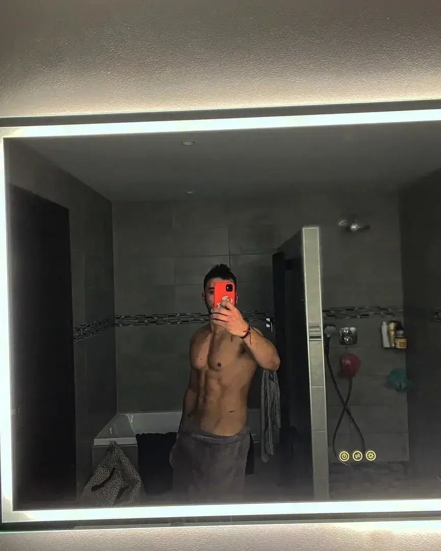 Leak & nude 9 — Frenchlittleguy