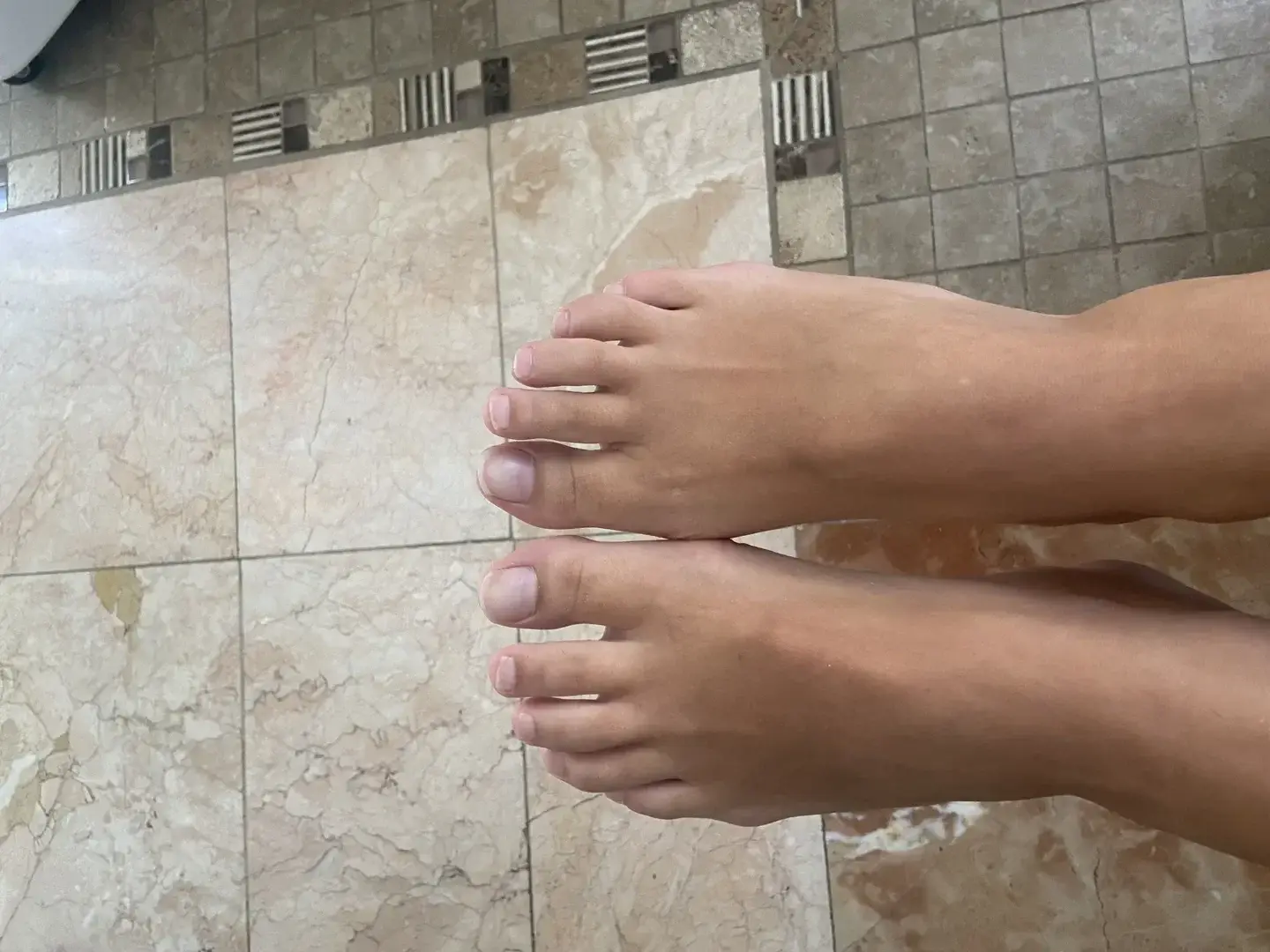 Leak & nude 9 — Feetlove235