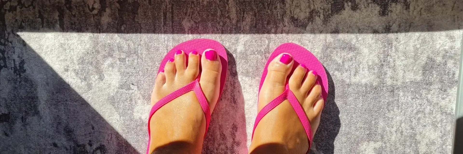 Photo de couverture de Feet_curvy_women