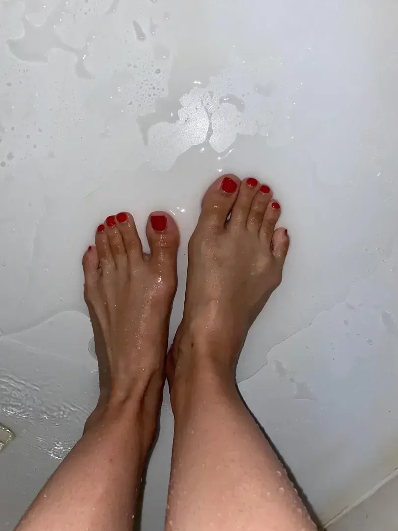 Follow me for see more 🫣😛 #feet #footme #pieds #piedsfrance #piedsnus #piedssexy #piedsexy