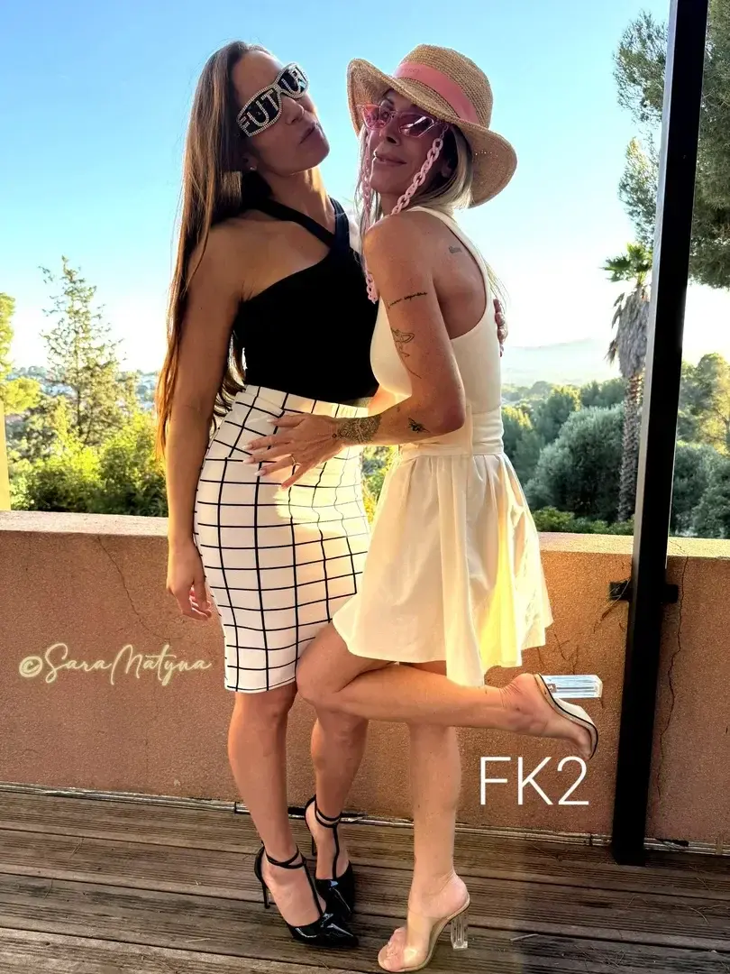 On paraît tellement sage là... mais tu te doutes que notre prochaine vidéo sera.... 🔞🥵😈🤤🔥💦