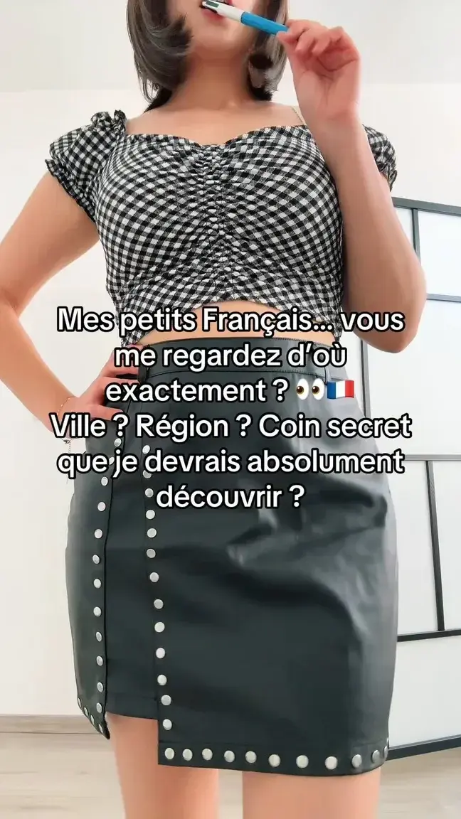 Leak & nude MYM — Lisamalin : « média » (MYM)