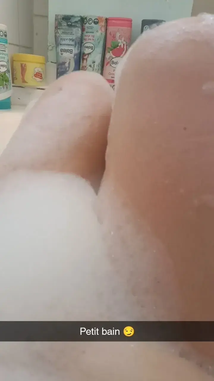 Leak & nude MYM — Anaelle20 : « 🔞 » (MYM)