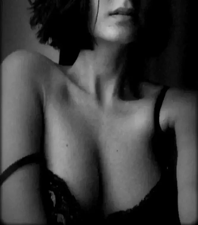 Leak & nude 3 — Adaexperience