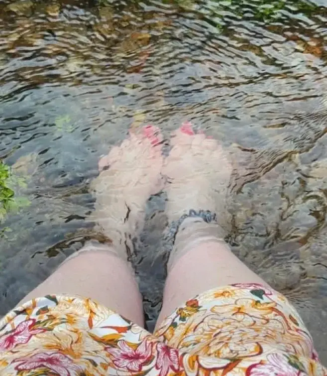 Les pieds dans la rivière…