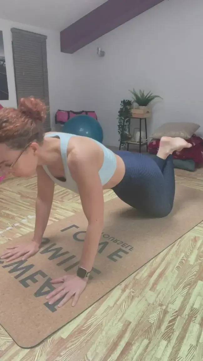 UPPER body YOGA CIRCUIT : 5 ROUNDS MINIMUM SÉRIES DE 20 ! Rock that body !