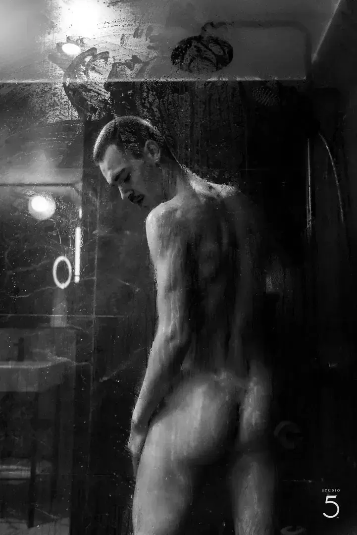 Leak & nude 6 — Angeuncensored