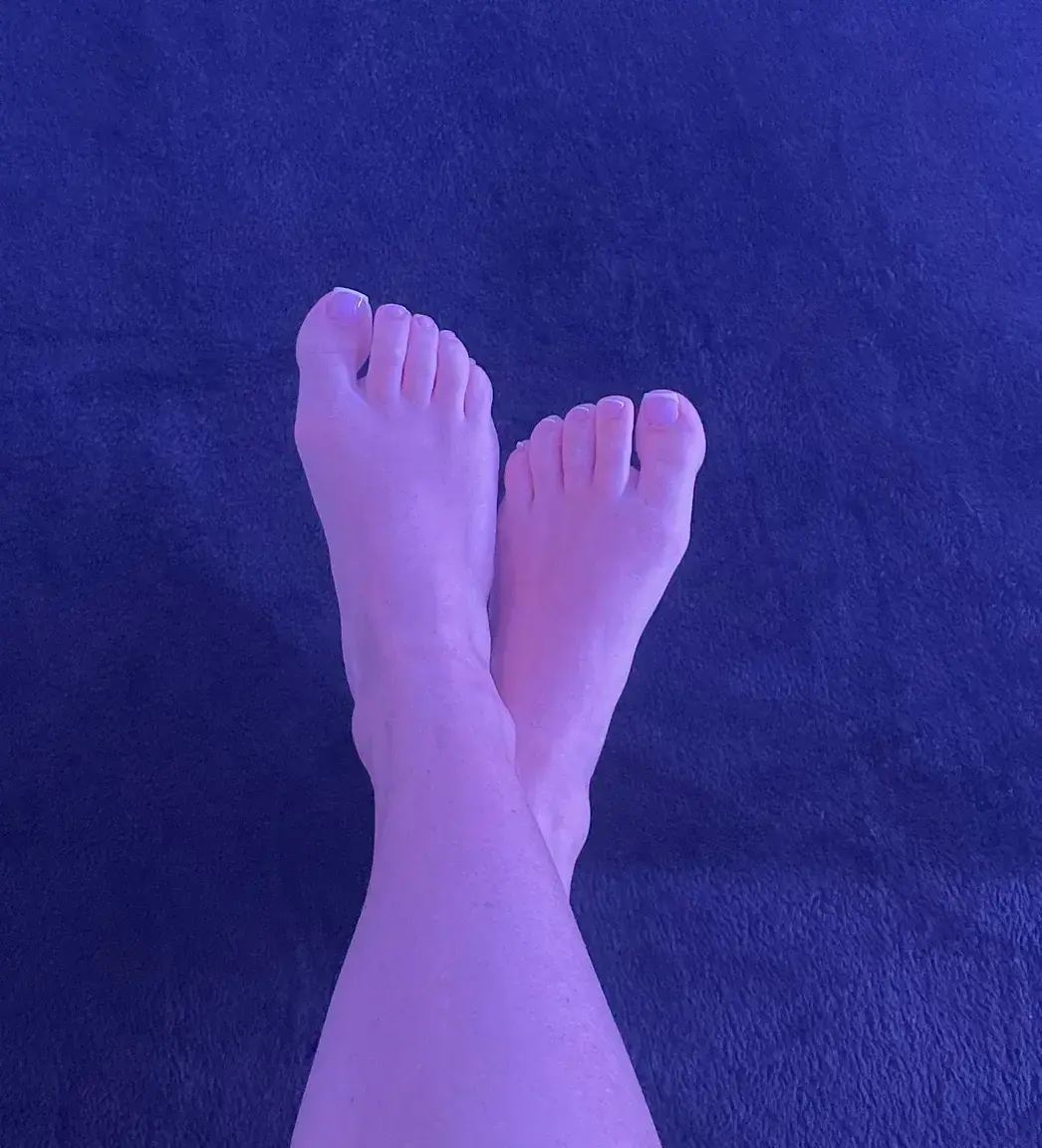 Leak & nude 2 — Clarafeetx_