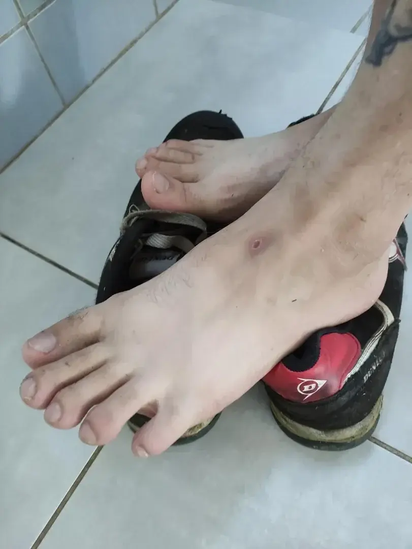 Leak & nude 1 — Workerfeet