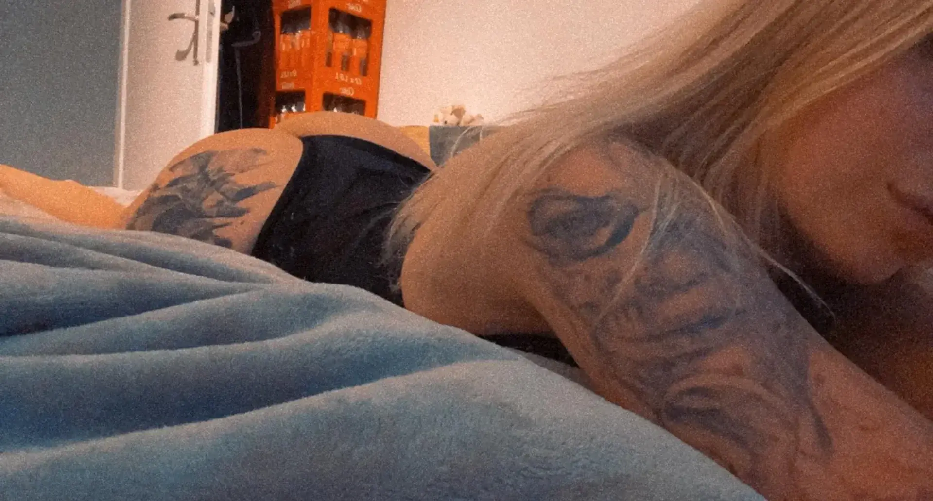 Leak & nude 5 — Nicki_right