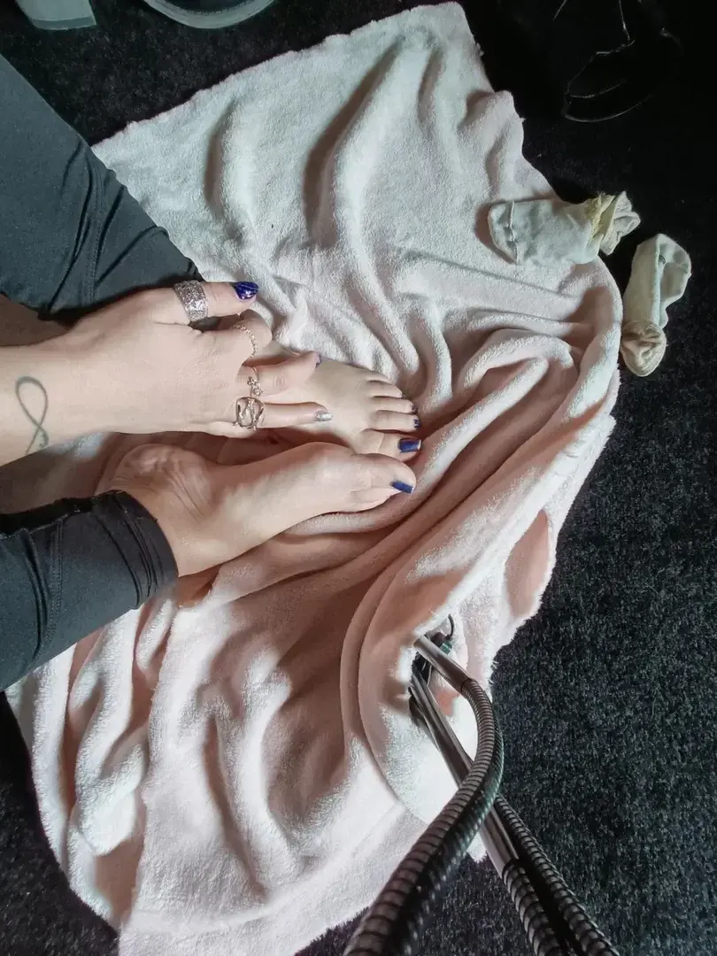 Leak & nude 5 — Arabesque64