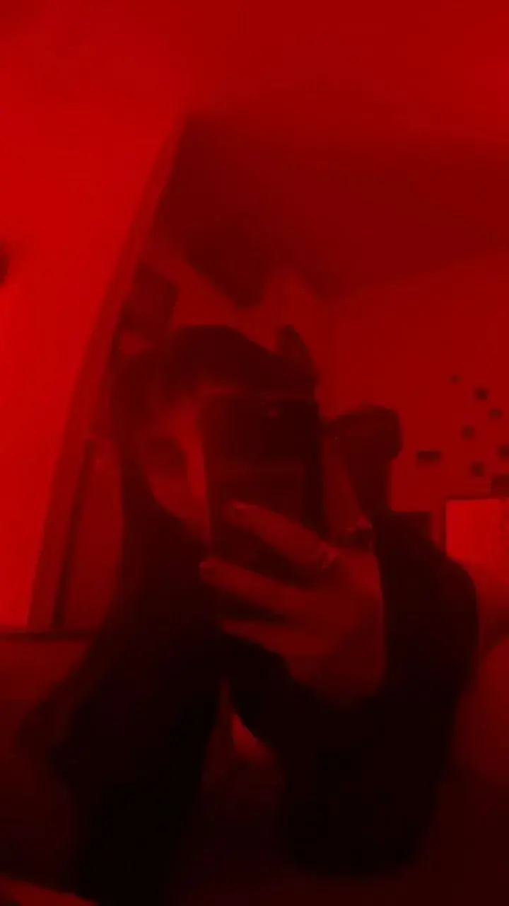 Leak public de Laputeducanton — « Je vous attends dans mes DM 🍆 » (nude) sur MYM