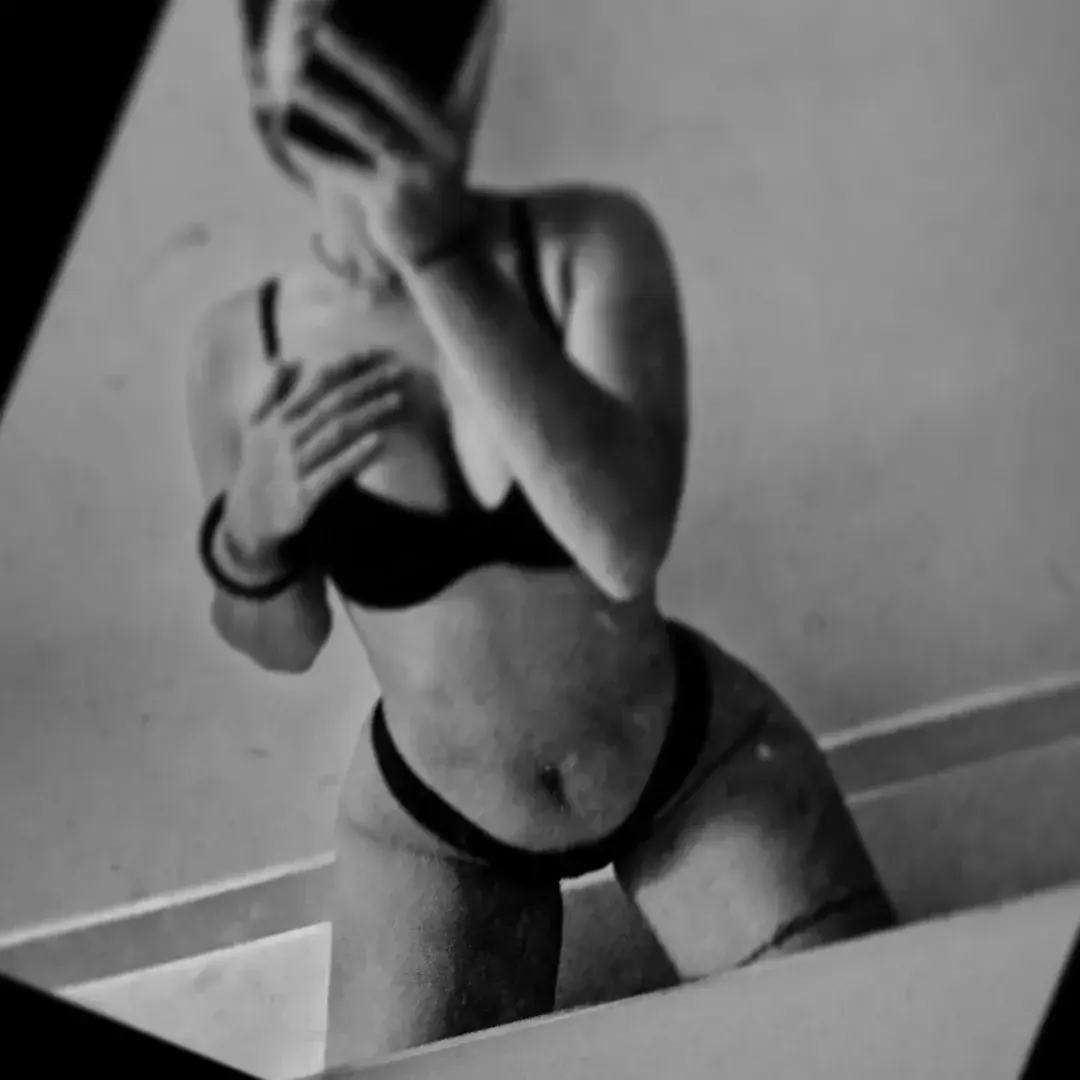 Leak & nude 1 — _electra