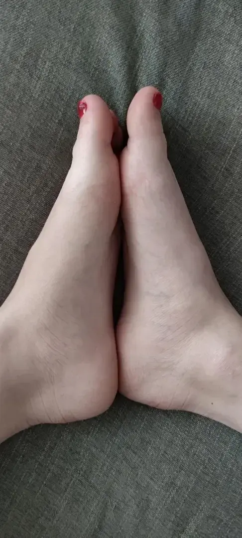 Leak & nude 4 — Eliza_sexy_feet