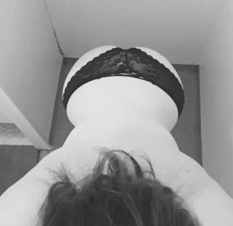 Leak & nude 2 — Exhib2022