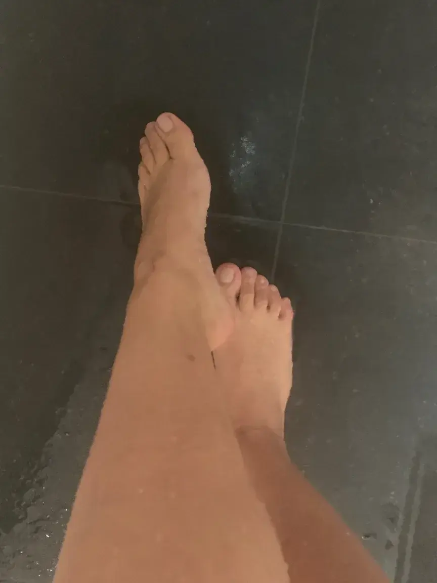 Leak & nude 1 — M_thebelgianfeet