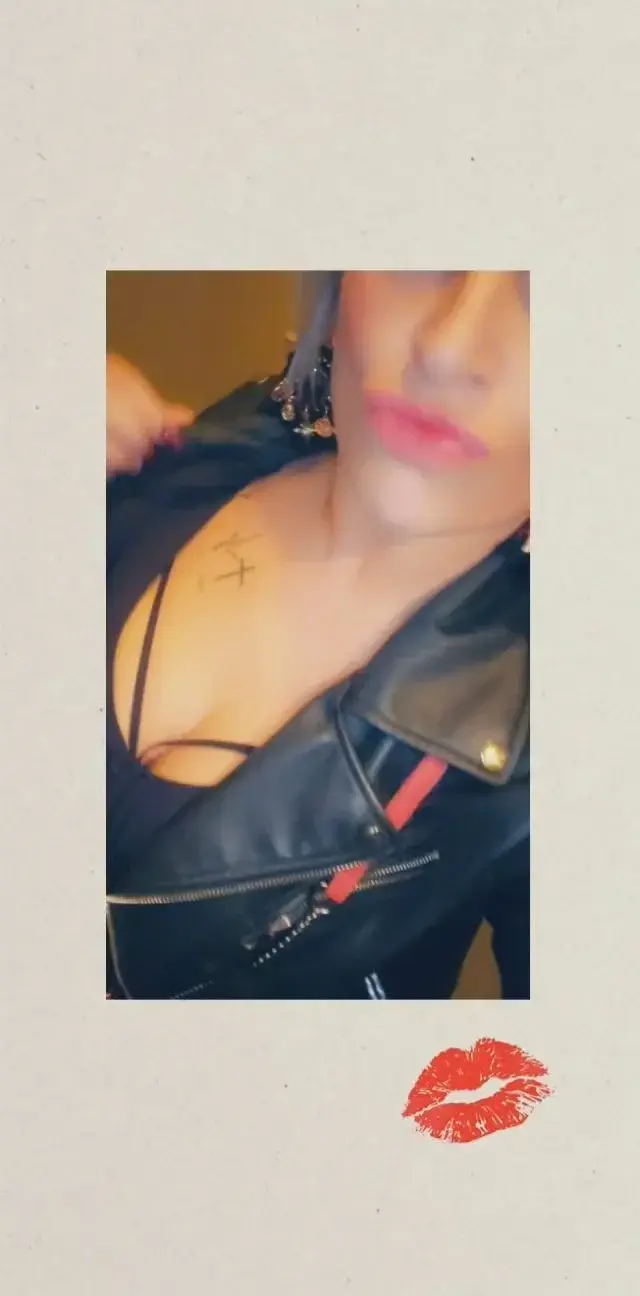 Blondasse22 — média 1 | French Modèles