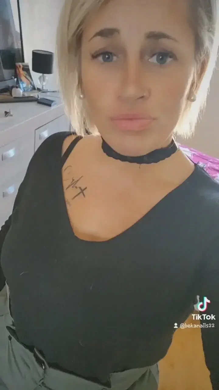 Blondasse22 — média 10 | French Modèles