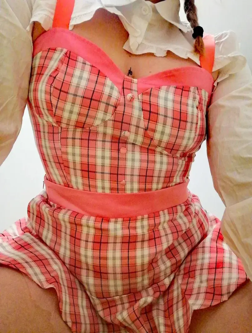 EAT ME Baby one more time !