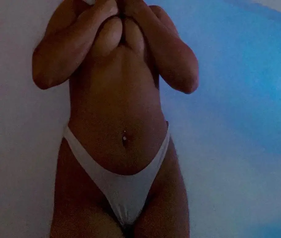 Leak & nude 5 — Lapetitelilouu