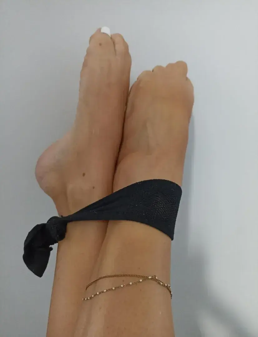 Leak & nude 9 — Clarafeetmodel