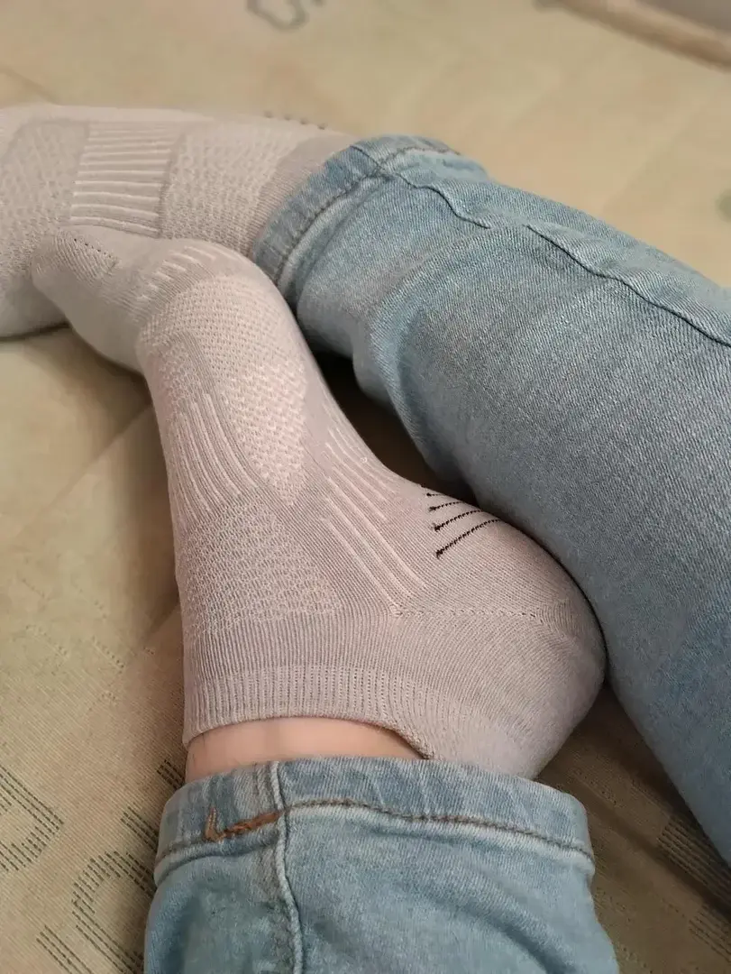Leak & nude 2 — Leslie_6