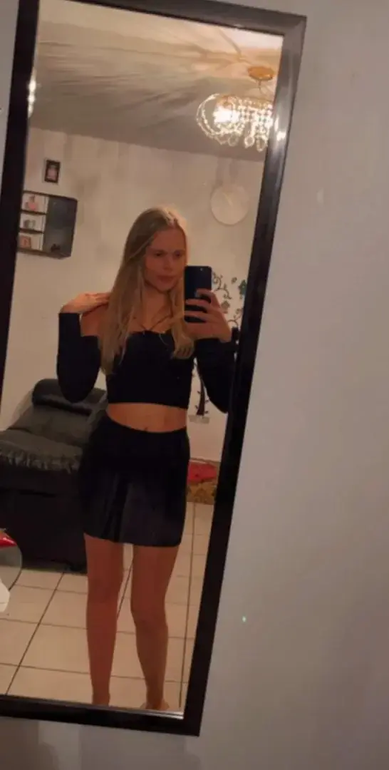 Leak & nude 3 — Barbiecute