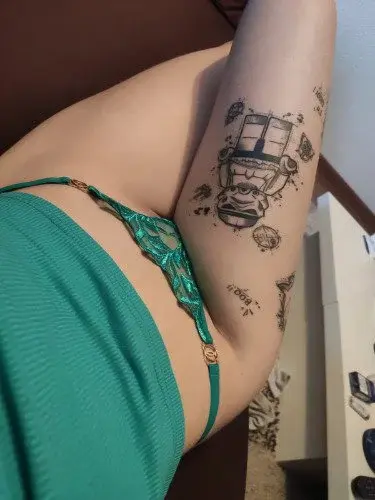 💚 Green 💚