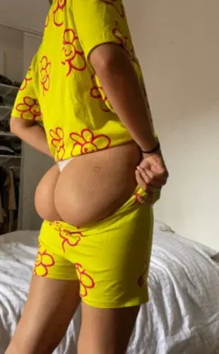 My big ass 🍑🍑🍑