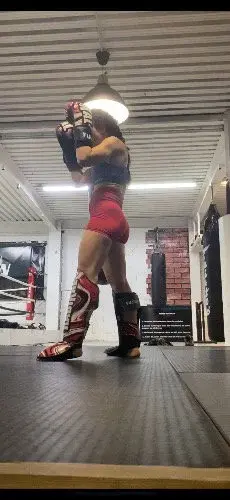 A la boxe