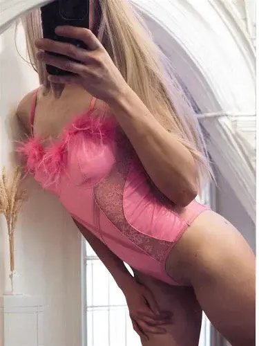 naiaxlips - Photo exclusive MYM 5 | French Modèles