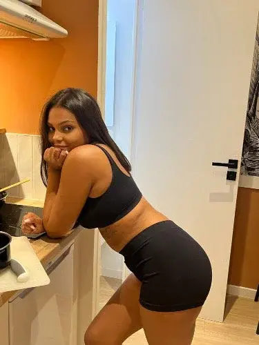 es_caramel - Photo exclusive MYM 1 | French Modèles