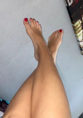 sarahfeetseller - Photo exclusive MYM 5 | French Modèles