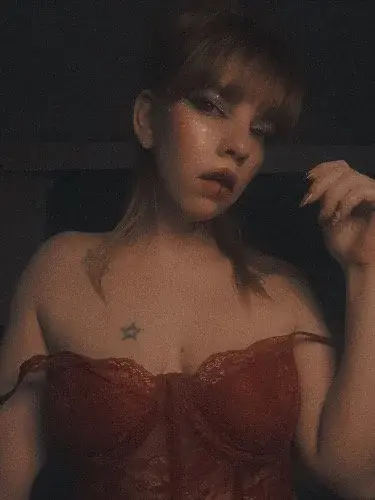 Qu’attends tu pour me rejoindre .. 👄