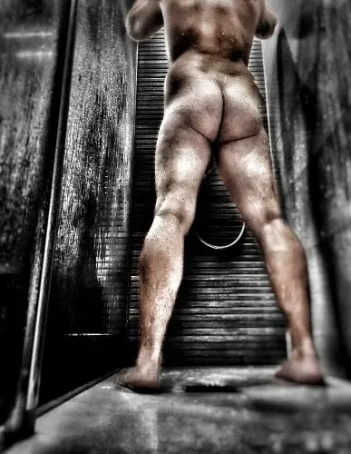 shakabek - Photo exclusive MYM 12 | French Modèles