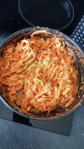 Pate a la sauce tomate #food