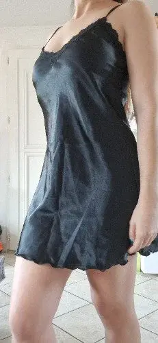 Viens voir ce qu'il se cache là dessous en devenant mon contributeur🥵🥵