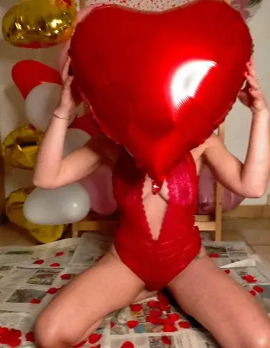 Viens me rencontrer en privé mon ❤️ je te montrerai ce que tu ne vois jamais ici 😜