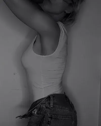 arya - Photo exclusive MYM 12 | French Modèles