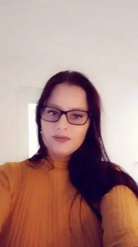 perla - Photo exclusive MYM 17 | French Modèles